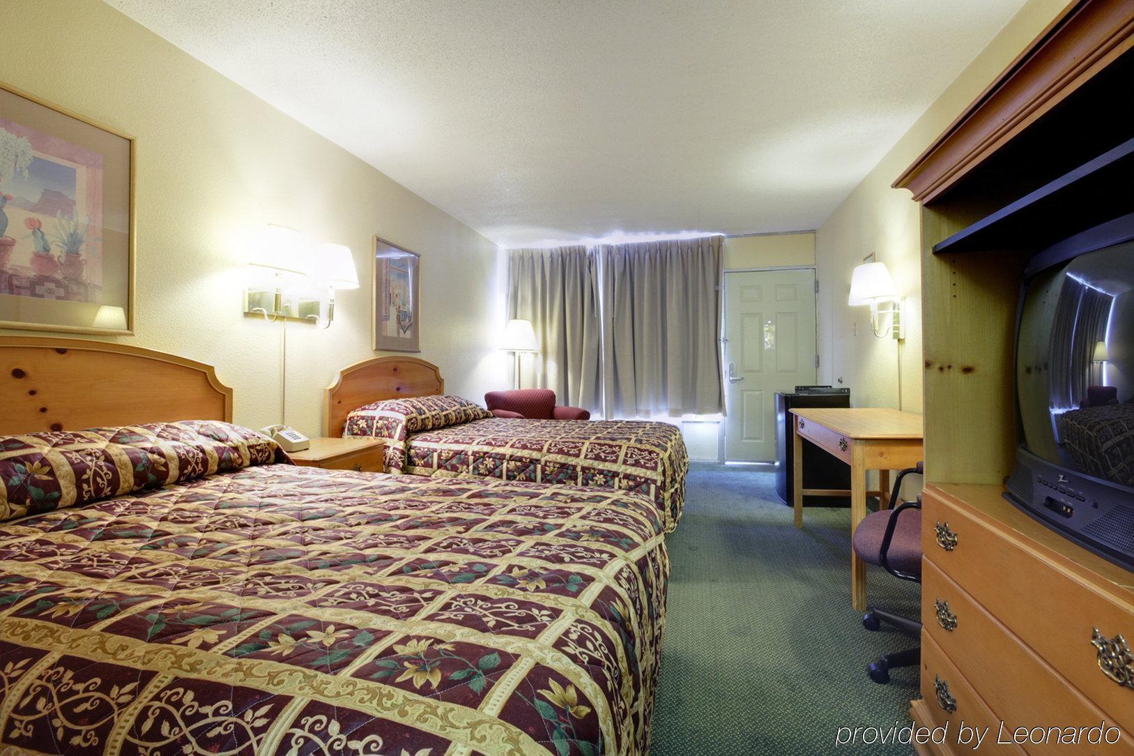 Knights Inn Amarillo Kamer foto
